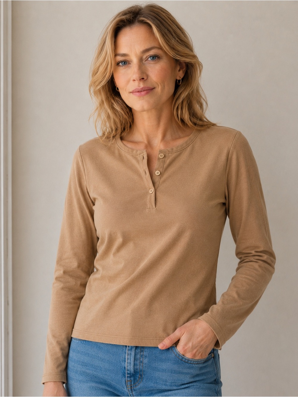 Banana Republic Camel Long-Sleeve Henley Top XS